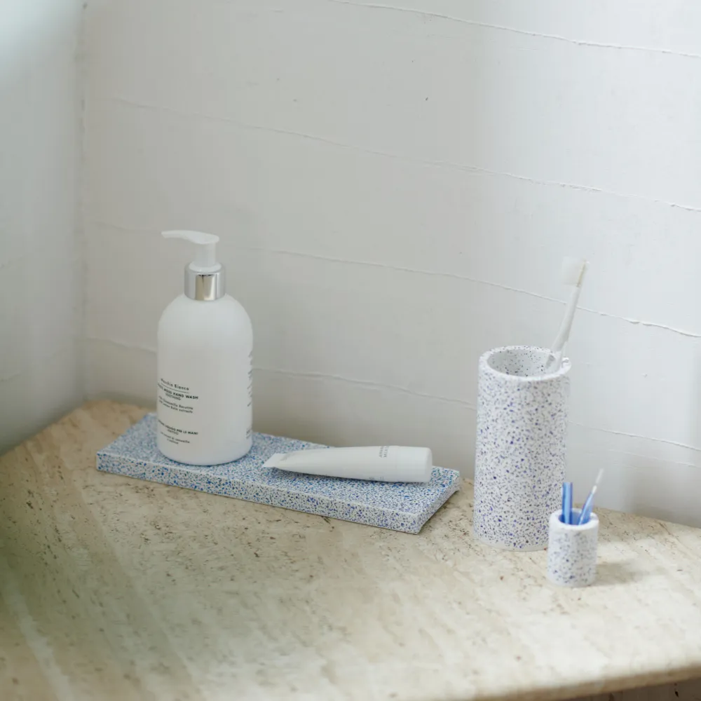 TOOTHBRUSH STAND mini recycle - Kanaete(カナエテ) - アイデアを