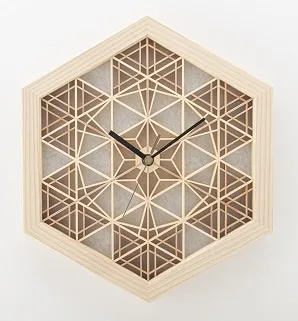 【ご予約品】未使用　秋田杉　組子細工　八角菓子器　大橋作　伝統工芸品 Amazon.co.jp: 秋田杉 組子細工 八角菓子器 大橋作 伝統工芸品