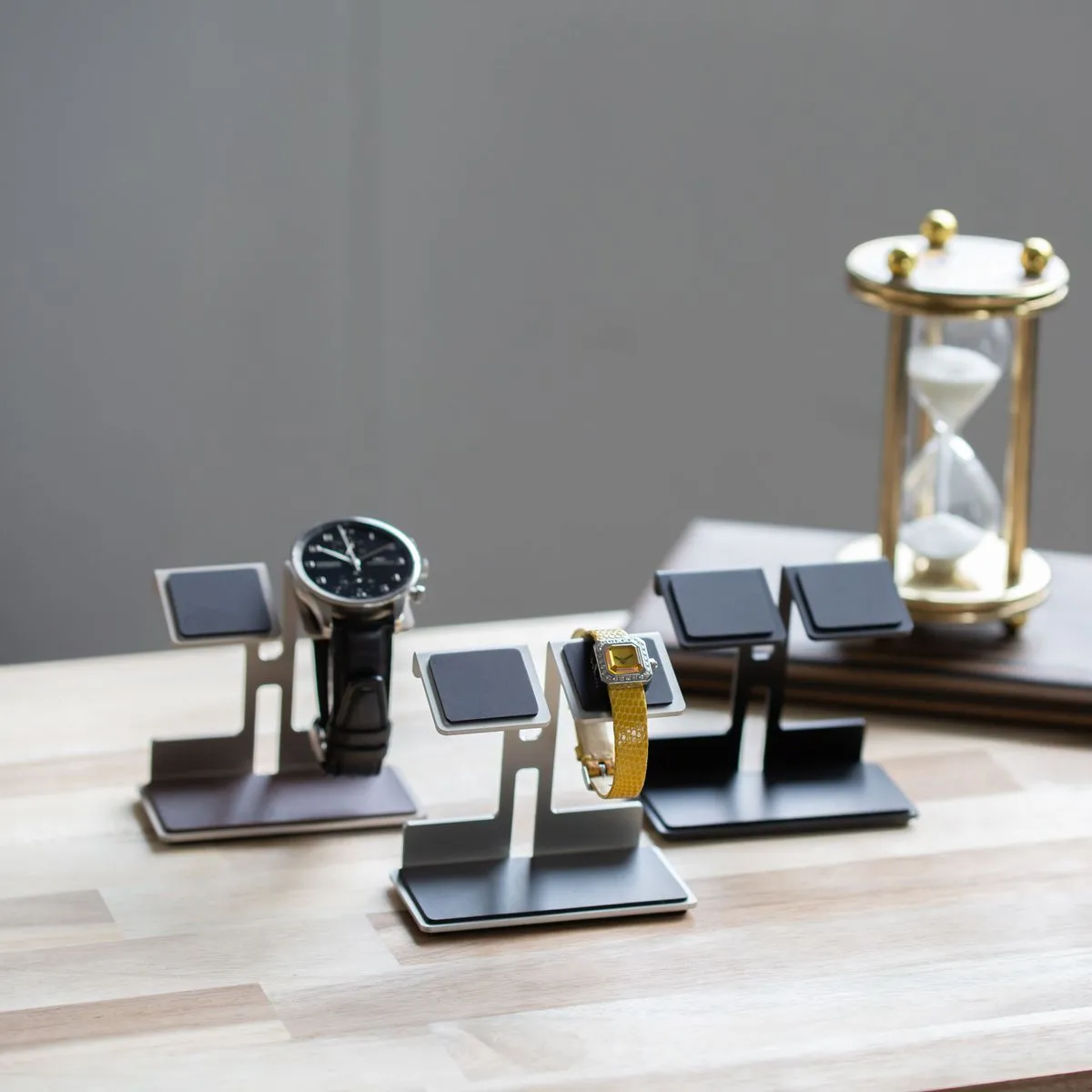 TAG Heuer × nendo   腕時計　スタンド　ウォッチスタンド TAG Heuer × nendo 腕時計 スタンド ウォッチスタンド TAG Heuer