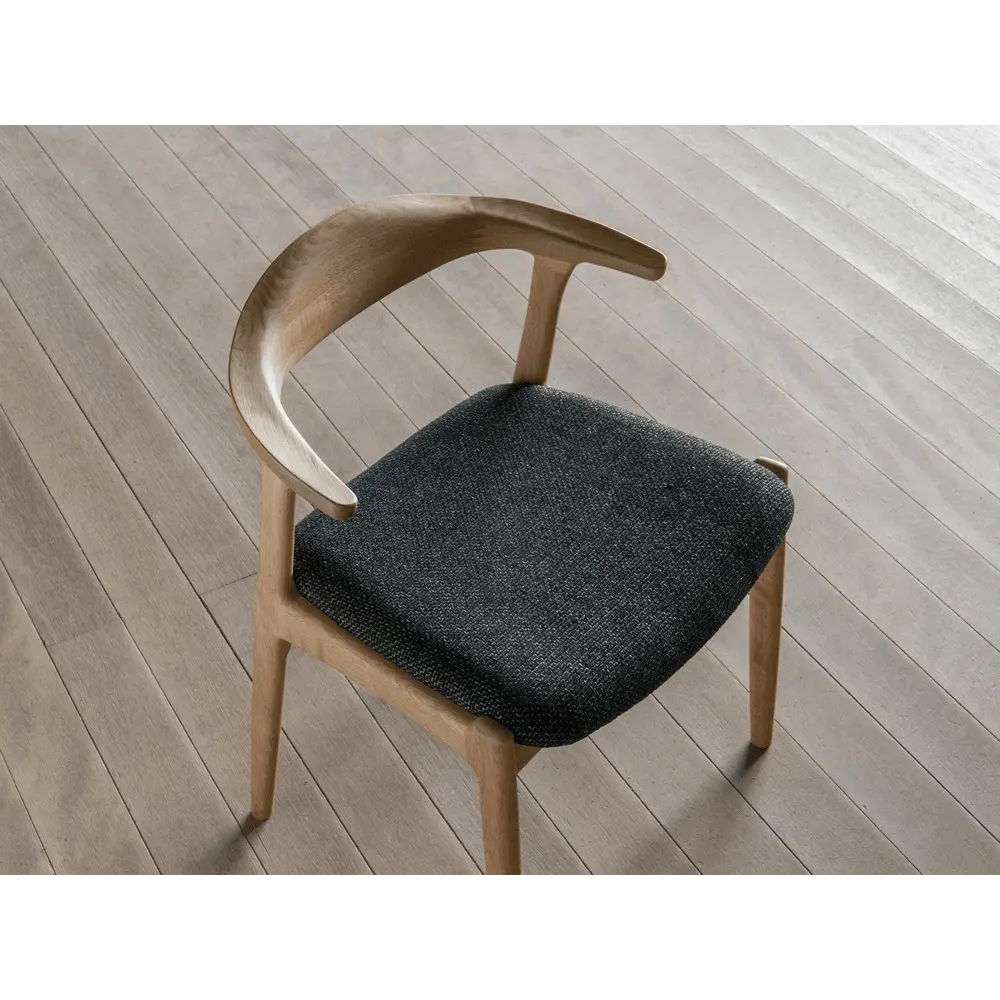 オメガ S セミアームチェア - Kanaete(カナエテ) - アイデアをカタチに