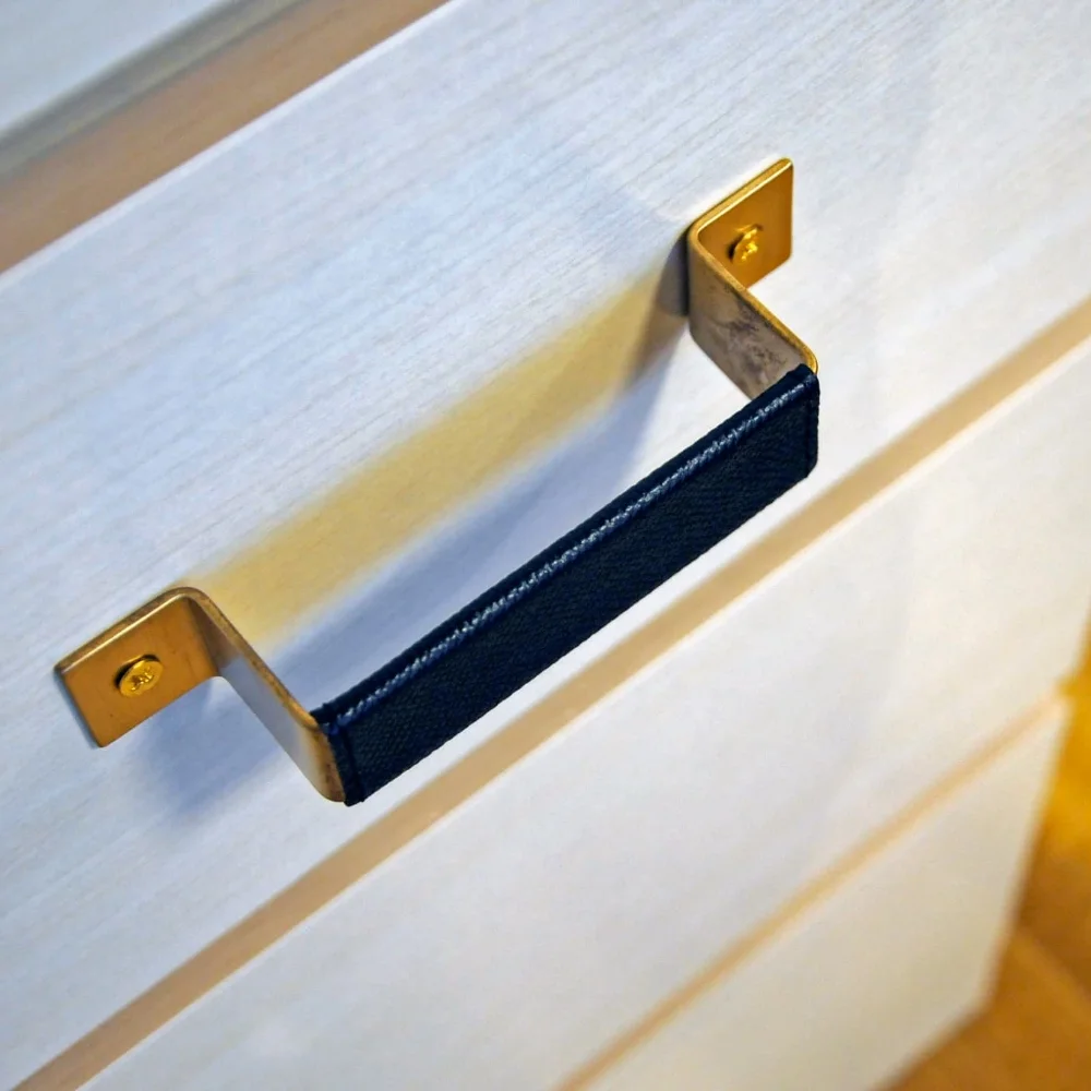 M1379 Vintage 1960s プレイングハンド 真鍮 ブックエンド Brass leather drawer pull - Kanaete(カナエテ) - アイデアをカタチに