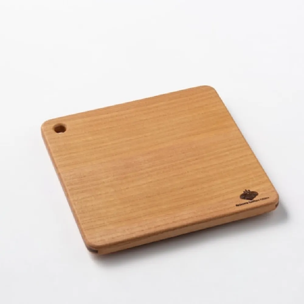 桐カッティングボード（四角） - Kanaete(カナエテ) - アイデアを